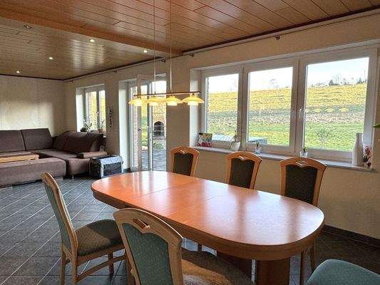 3193 Wohn-Esszimmer (1)