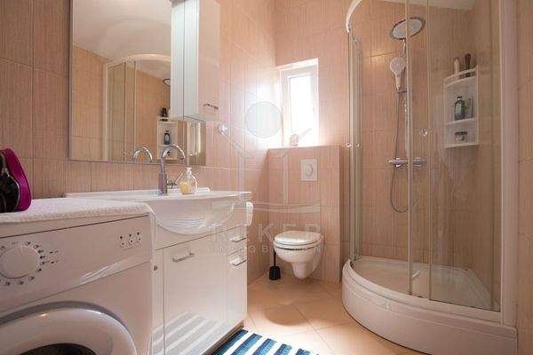 Attraktives Badezimmer