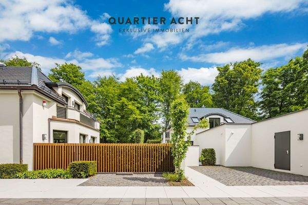 QVIII - PRIVATSPHÄRE 