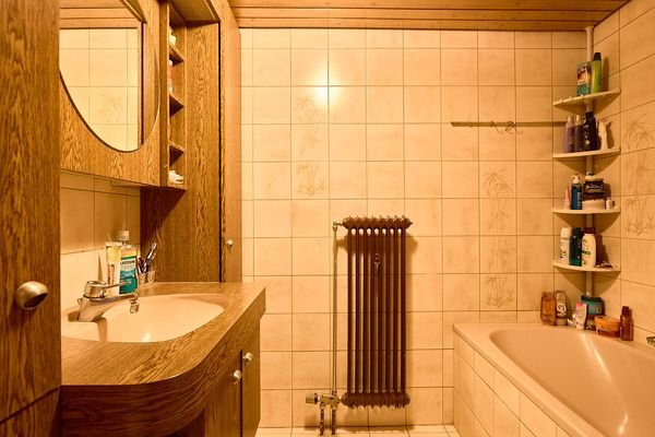 Blick in das Badezimmer