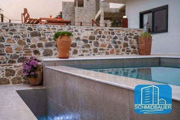 Kreta - Wunderschön präsentiertes Haus im idyllischen Dorf Kalohorafitis zu verkaufen