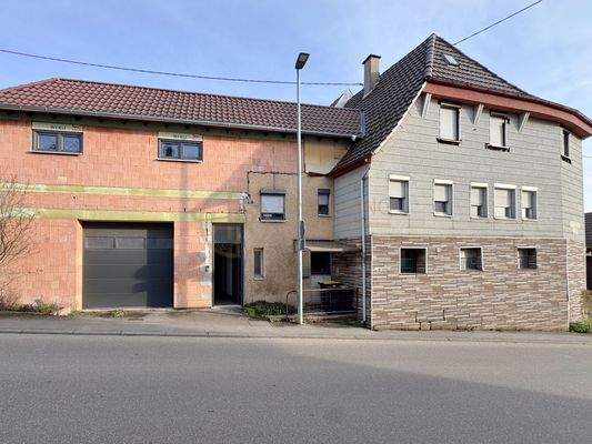 Gebäude_Westansicht_IMG_6714