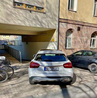 Zufahrt zur Tiefgarage