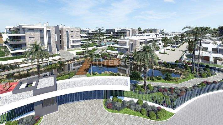 Modern Stylish Apartments in Complex in Torrevieja Alicante