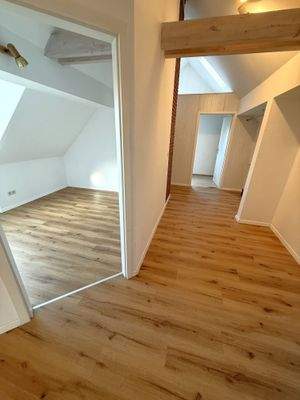 Kinderzimmer u. Diele