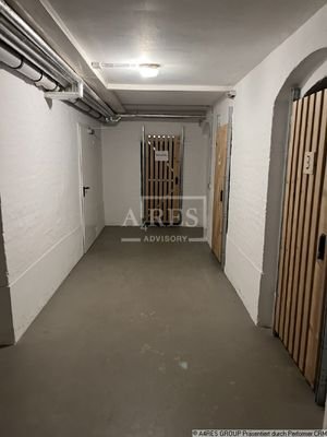 Keller