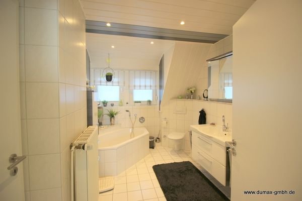 Badezimmer (2)