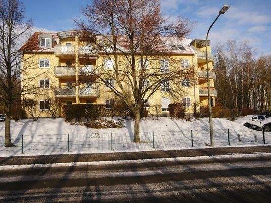  WOHNANLAGE von der Bruno-Apitz-Strasze aus