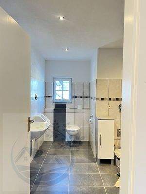 EBENE II (E2); Badezimmer, Dusche / WC