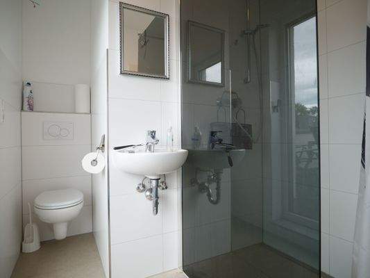 Badezimmer 2