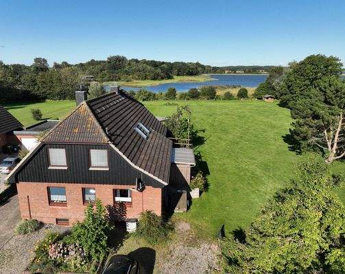 Drohnenfoto Straßenseite