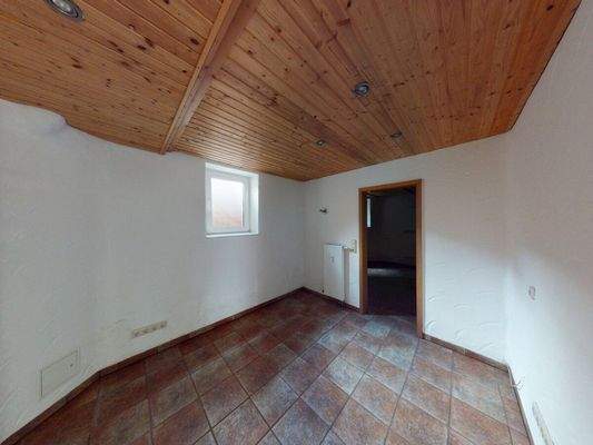 UG Durchgangszimmer Bild 1