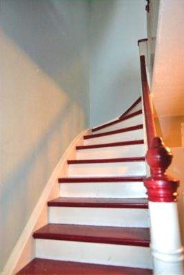 Treppenaufgang ins Obergeschoss