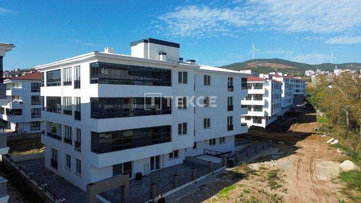 Sea-view Flats with Parking for Sale in Armutlu, Yalova