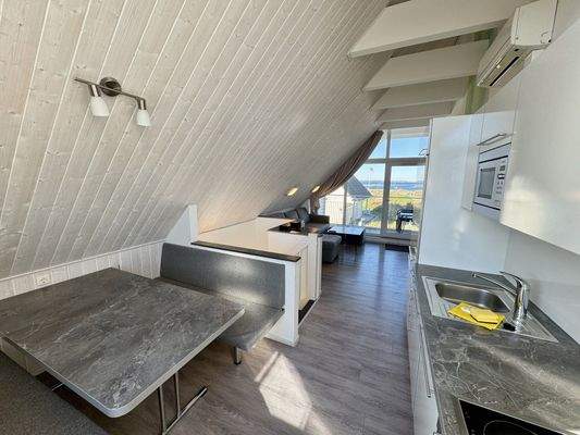 Küchen- und Essbereich