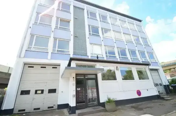 61f6c4bc-6925-45ac-be30-6918746cd753-1922294521.we