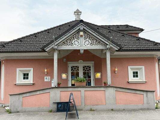 Aussenaufnahme Haupthaus