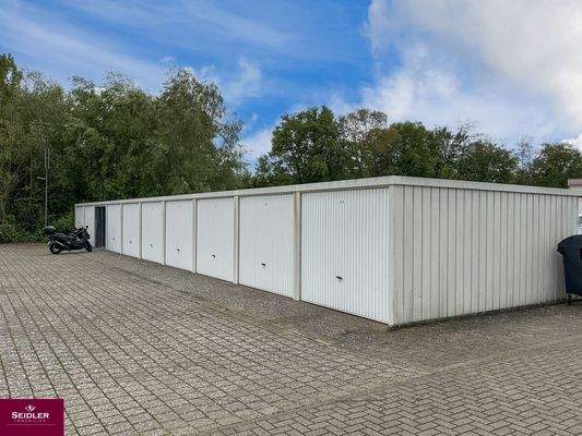 13 vermietete Garagen -Bild 2