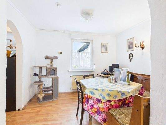 Baugrundstück mit Bungalow in Saarbrücken 