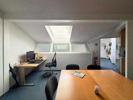 Großraumbüro 3