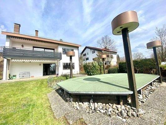 Objekt Außen mit Pool