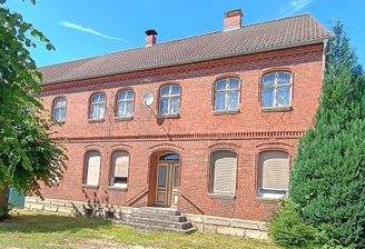 Wohnhaus Vorderseite Straßenansicht!