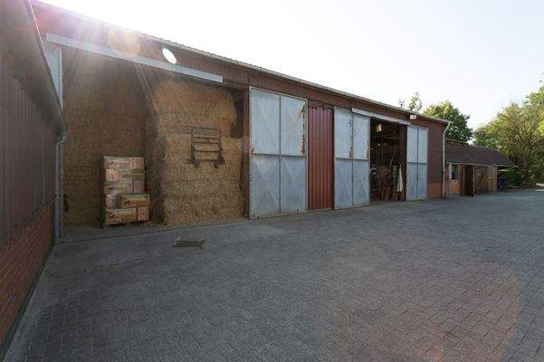 Heu- und Strohlagerhalle