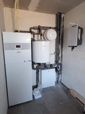 JARNSEN HWR Wärmepumpe und PV.jpg