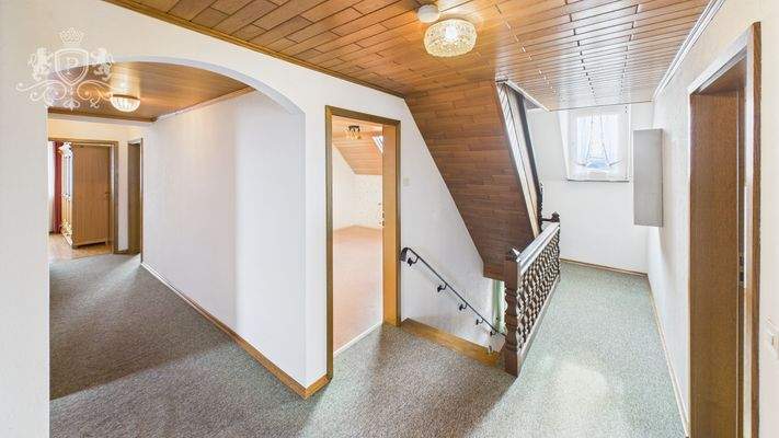 CAM01984G0-PR0452-STILL043