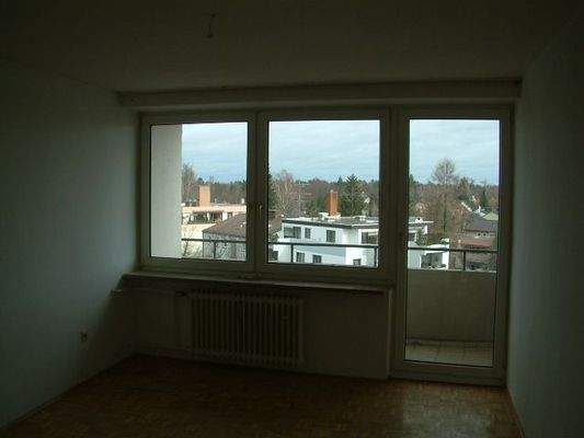 Ausbick aus dem Zimmer zum Balkon.JPG