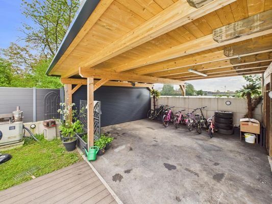 Carport