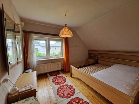 Schlafzimmer OG