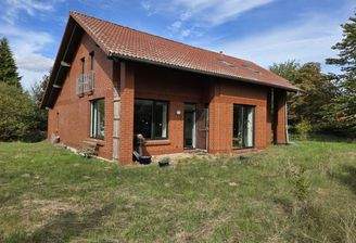 Haus mit Terrasse