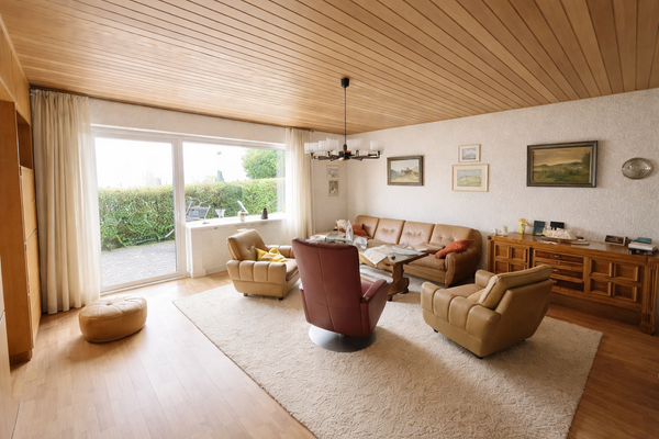 Wohnzimmer im Erdgeschoss