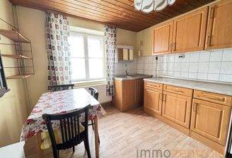 DF2E0569-E858-4576-B666-497EF88B14E3_1_201_a