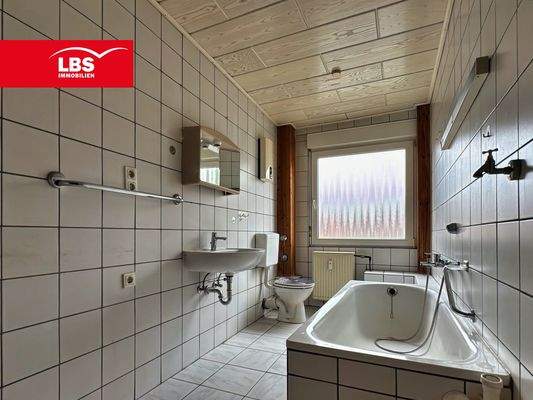 2. OG links - Badezimmer