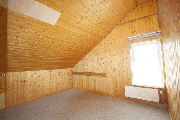 Schlafzimmer DG Nebenhaus