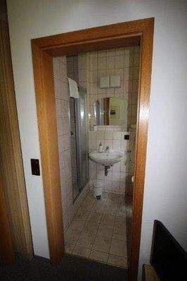 Dusch- WC im Einzelzimmer