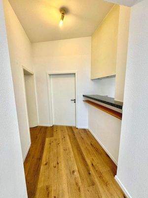 08 Flur und Theke.jpeg