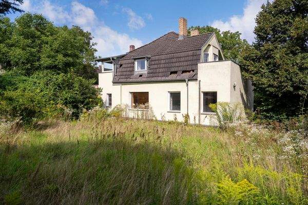 Vorderer Grundstücksteil mit Bestandsgebäude