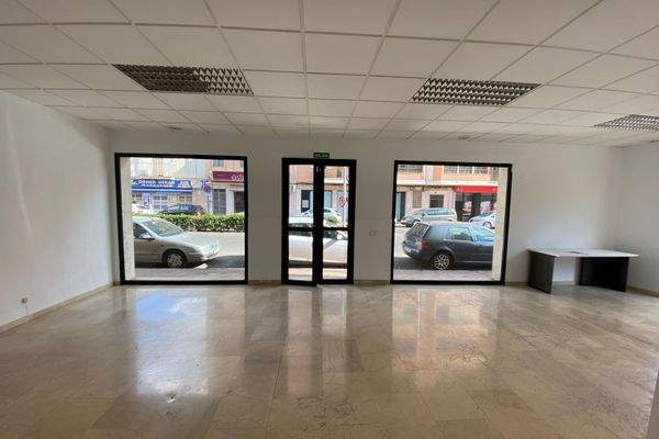 Geräumige Verkaufsfläche