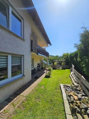 Terrasse und Balkon