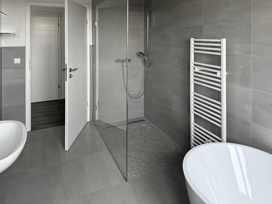 Blick zur Dusche