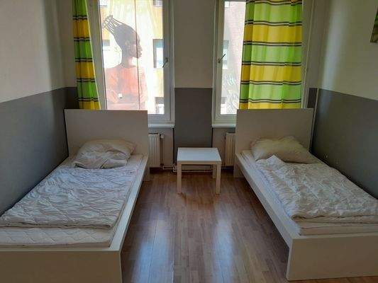 de173098-01a0-43b7-971e-9e757f5c66db