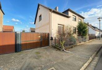 Einladende Doppelhaushälfte zum Verwirklichen!