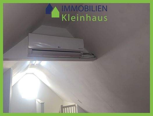 7lJ00XVsTEe9+BKxJvg1PA