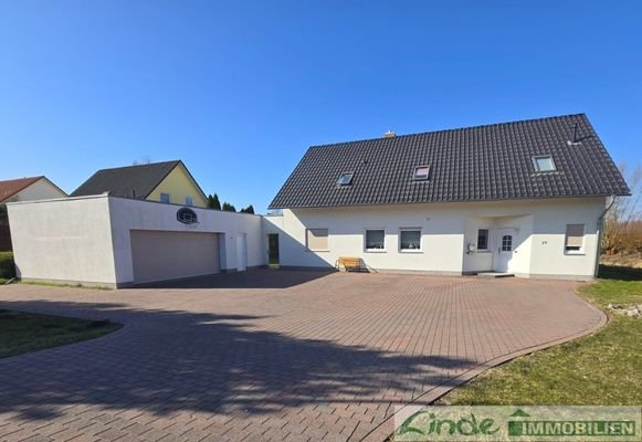 Hausansicht Strasse