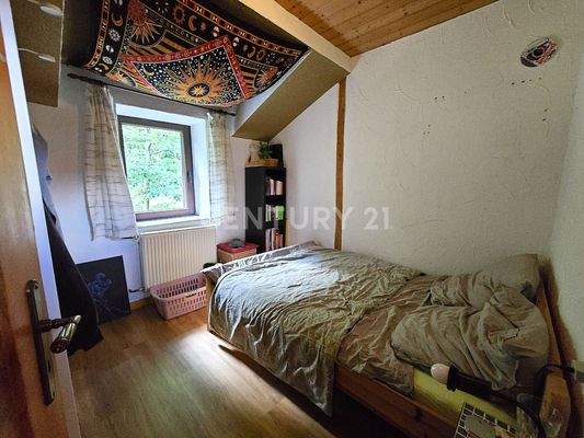 Schlafzimmer der Wohnung OG rechts