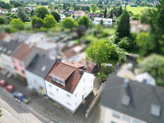 Mehrfamilienhaus Schwalbach