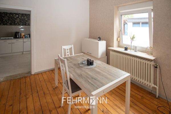 Einheit III - Esszimmer